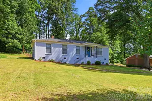 6607 Elmwood Cir, Charlotte, NC 28214 - Photo 32