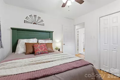 6607 Elmwood Circle, Charlotte, NC 28214 - Photo 16