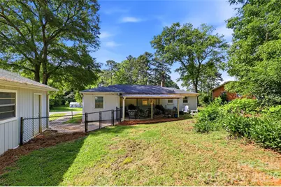 6607 Elmwood Circle, Charlotte, NC 28214 - Photo 28