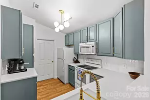 10652 Hill Point Ct, Charlotte, NC 28262 - Photo 12