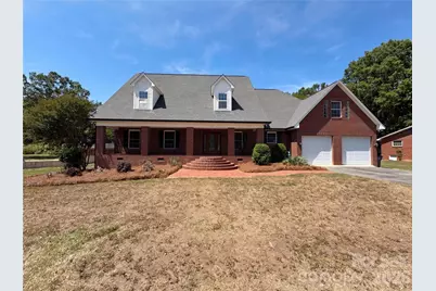134 Springway Drive, Kannapolis, NC 28081 - Photo 1