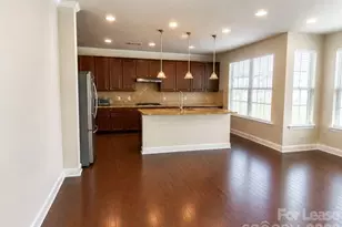 137 Glade Vly Ave, Mooresville, NC 28117 - Photo 2