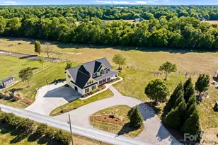 417 Clontz Rd, Indian Trail, NC 28079 - Photo 2