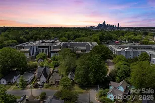 700 E 37th St, Charlotte, NC 28205 - Photo 2