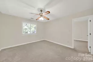 11510 Gelding Dr, Charlotte, NC 28215 - Photo 28