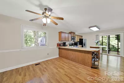 11510 Gelding Drive, Charlotte, NC 28215 - Photo 10