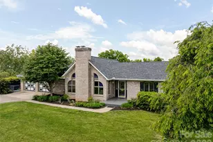 8 Scenic View Dr, Weaverville, NC 28787 - Photo 2