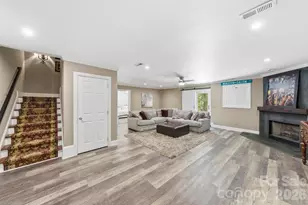 6746 Wynfaire Ln, Charlotte, NC 28210 - Photo 36