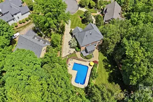 6746 Wynfaire Ln, Charlotte, NC 28210 - Photo 4