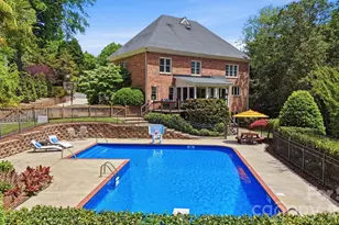 6746 Wynfaire Ln, Charlotte, NC 28210 - Photo 2