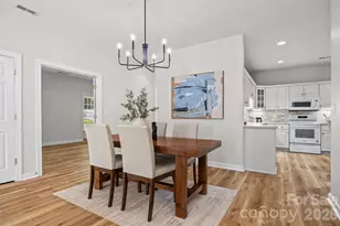 8228 Windsor Ridge Dr, Charlotte, NC 28277 - Photo 10
