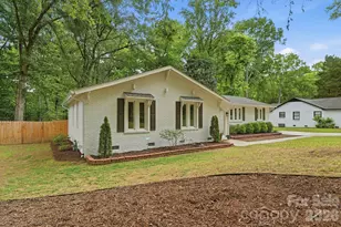 6535 Summerlin Pl, Charlotte, NC 28226 - Photo 4