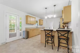 6535 Summerlin Pl, Charlotte, NC 28226 - Photo 12