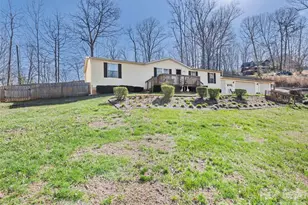 136 Peaceful Valley Dr, Leicester, NC 28748 - Photo 4