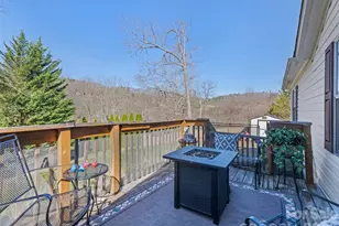 136 Peaceful Valley Dr, Leicester, NC 28748 - Photo 6