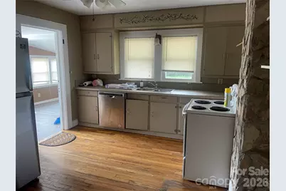 2490 Connelly Springs Road, Granite Falls, NC 28630 - Photo 6