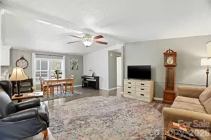 4838 Gearus Dr, Charlotte, NC 28269 - Photo 4