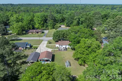 1599 Hillcrest Avenue, Lancaster, SC 29720 - Photo 40