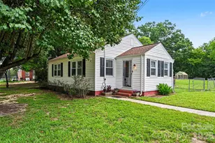 1599 Hillcrest Ave, Lancaster, SC 29720 - Photo 1