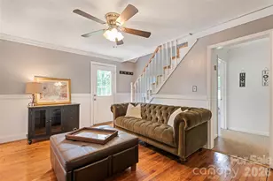 48 Medford Ave, Waynesville, NC 28786 - Photo 4