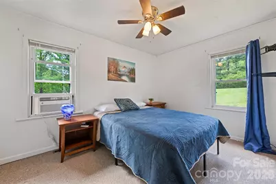 48 Medford Avenue, Waynesville, NC 28786 - Photo 8