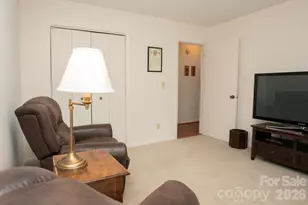 104 Richards Dr, Hendersonville, NC 28792 - Photo 26