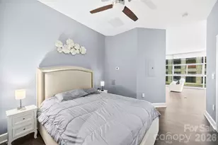 333 W Trade St, Charlotte, NC 28202 - Photo 14