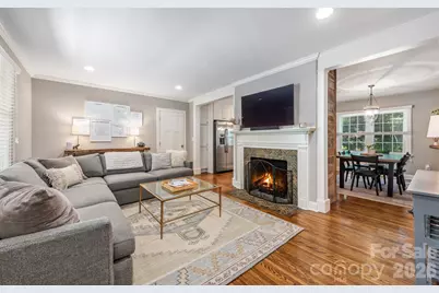 2909 Clemson Avenue, Charlotte, NC 28205 - Photo 2