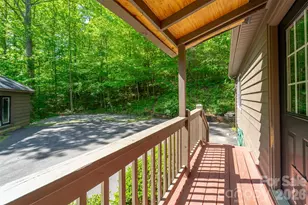 110 Wyoming Dr, Sylva, NC 28779 - Photo 2