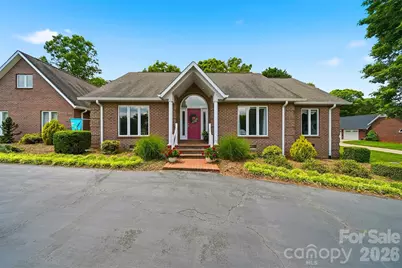 3650 Foxboro Lane NE, Hickory, NC 28601 - Photo 40