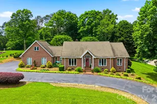 3650 Foxboro Ln NE, Hickory, NC 28601 - Photo 46