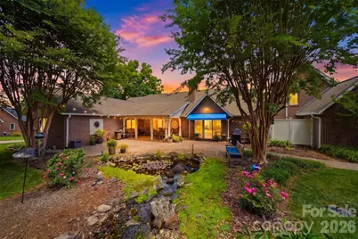 3650 Foxboro Lane NE, Hickory, NC 28601 - Photo 2