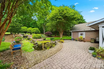 3650 Foxboro Lane NE, Hickory, NC 28601 - Photo 32