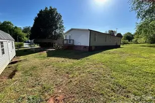 4123 Stone Creek Dr, Valdese, NC 28690 - Photo 12