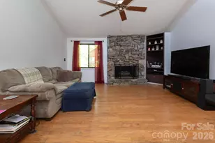 5 Wildwood Cir, Fletcher, NC 28732 - Photo 6