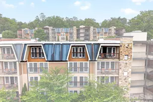 404 Bowling Park Rd, Asheville, NC 28803 - Photo 2
