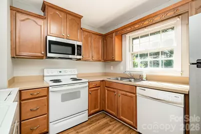 4609 Coronado Drive #N, Charlotte, NC 28212 - Photo 6