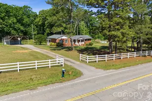 1935 Lowrys Hwy, Chester, SC 29706 - Photo 22