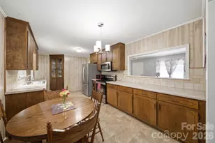 1935 Lowrys Hwy, Chester, SC 29706 - Photo 10