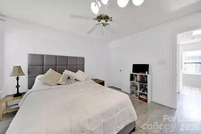 10541 Haddington Drive NW, Charlotte, NC 28269 - Photo 24