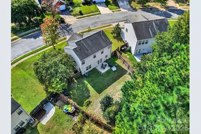 10541 Haddington Drive NW, Charlotte, NC 28269 - Photo 6