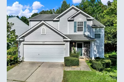 10541 Haddington Drive NW, Charlotte, NC 28269 - Photo 2