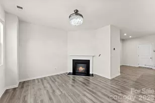11010 Chalkbark Ln, Charlotte, NC 28262 - Photo 6