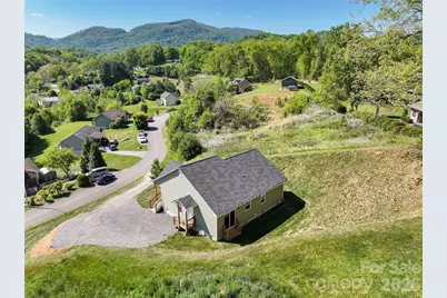 373 Barefoot Ridge, Clyde, NC 28721 - Photo 28