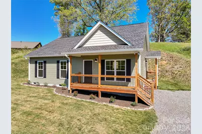 373 Barefoot Ridge, Clyde, NC 28721 - Photo 2