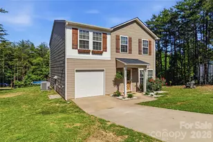 2220 Pinnacle View Dr, Kings Mountain, NC 28086 - Photo 2