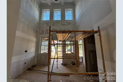 3821 54th Avenue NE, Hickory, NC 28601 - Photo 4