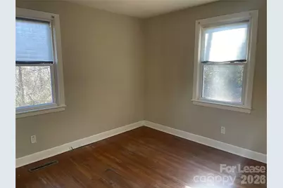 634 23rd Avenue NE, Hickory, NC 28601 - Photo 12