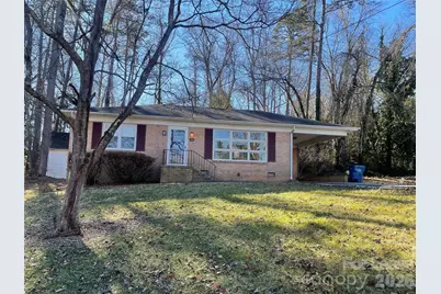 634 23rd Avenue NE, Hickory, NC 28601 - Photo 1