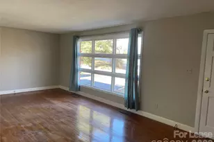 634 23rd Ave NE, Hickory, NC 28601 - Photo 4